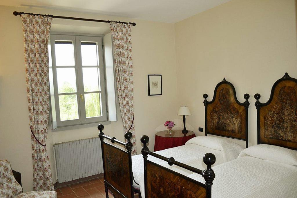 Agriturismo Fiamberta Bed & Breakfast แชร์โตซา ดิ ปาเวีย ภายนอก รูปภาพ