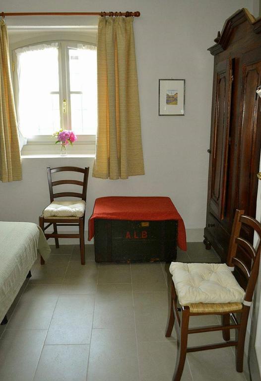 Agriturismo Fiamberta Bed & Breakfast แชร์โตซา ดิ ปาเวีย ภายนอก รูปภาพ