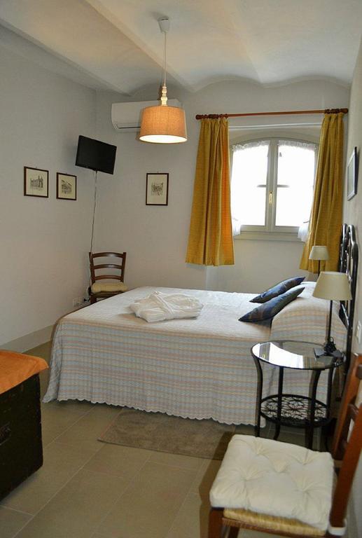 Agriturismo Fiamberta Bed & Breakfast แชร์โตซา ดิ ปาเวีย ภายนอก รูปภาพ